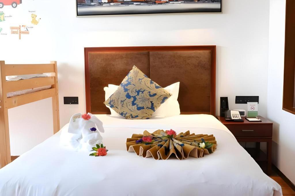 Wyndham Garden Hotel Линшуй Экстерьер фото